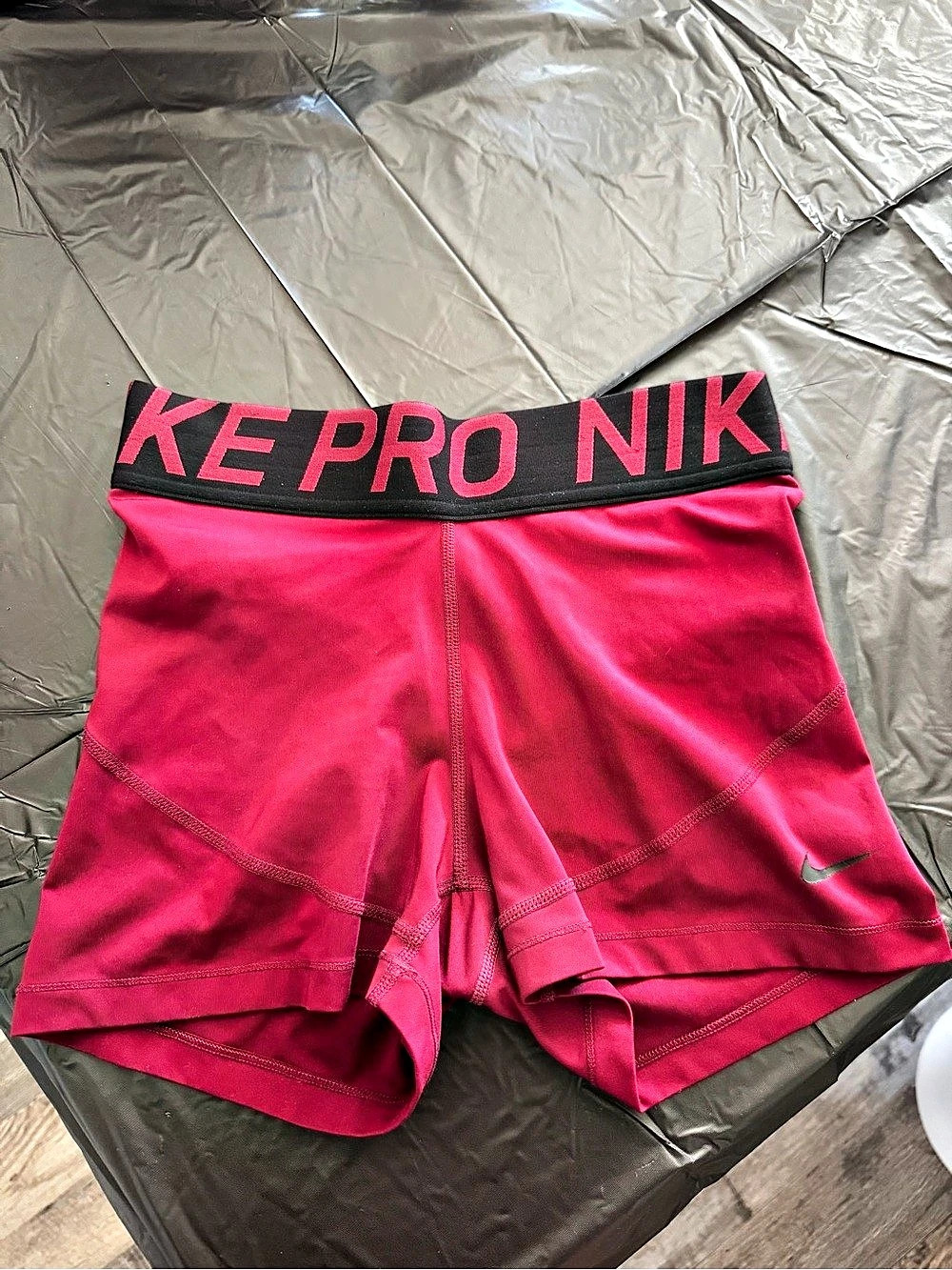 Nike Pro Women's 3" Compression Shorts Pink & Black